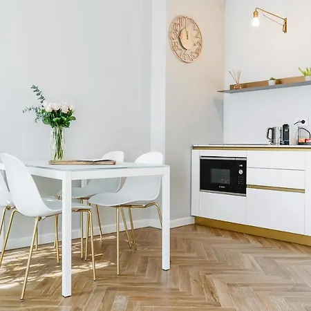 Homethirtyfour Apartament