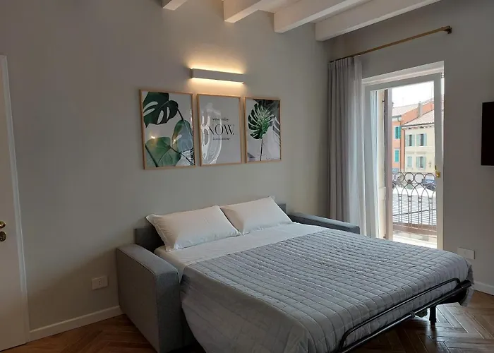 Homethirtyfour Apartmán *